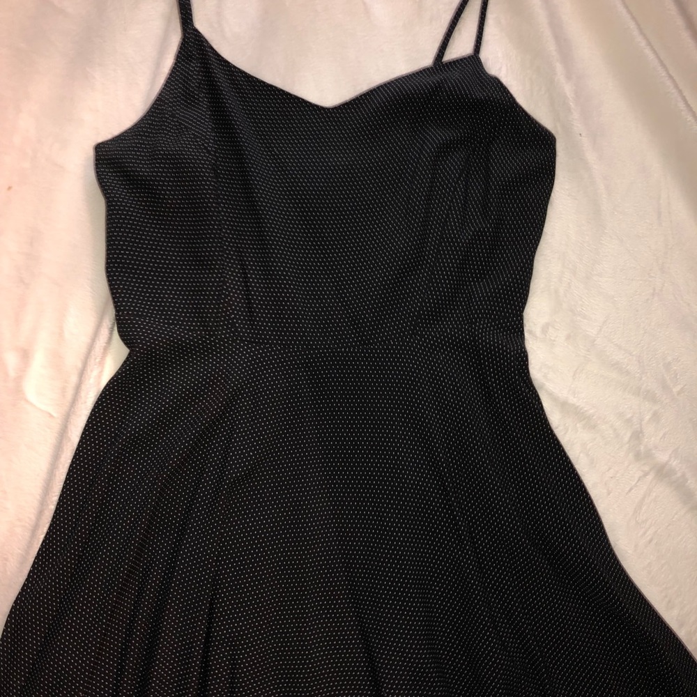 Dress - Picture 3 of 6
